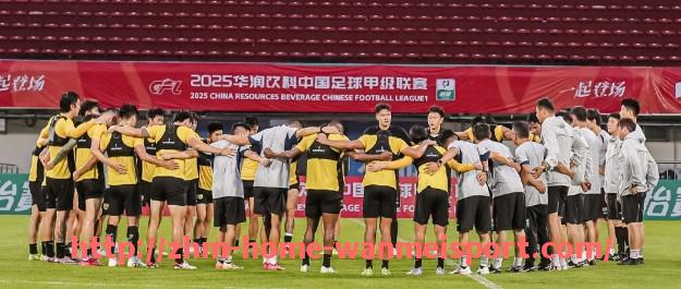 完美体育官方网站-2025赛季英超外籍球员数量最少的球队是哪支?